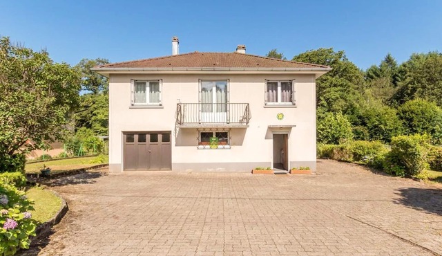 Homerez - Beautiful house for 5 ppl. with balcony at Champagney