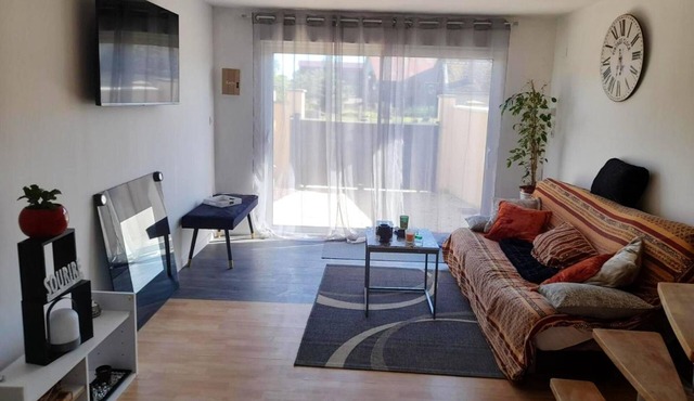 Homerez - Beautiful house for 4 ppl. with garden and terrace at Brévonnes