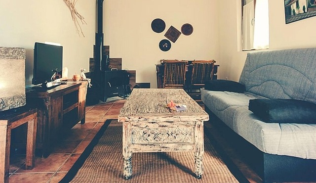 Homerez - Beautiful house for 4 ppl. with shared pool and terrace at Cañamero