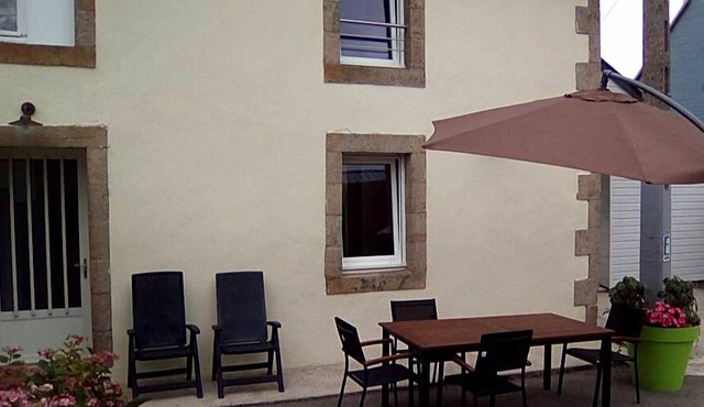 Homerez - Beautiful house for 4 ppl. with terrace at Cast