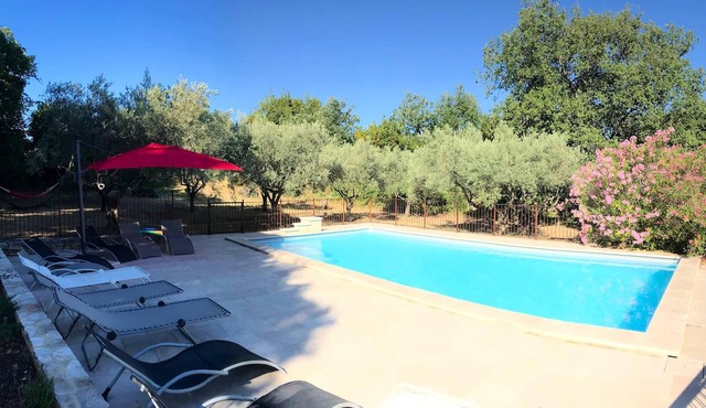 Homerez - Big villa for 10 ppl. with swimming-pool at Saint-Michel-d'Euzet
