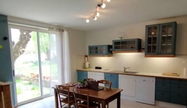 Homerez - Big house for 21 ppl. with garden and terrace at Montlaur-en-Diois