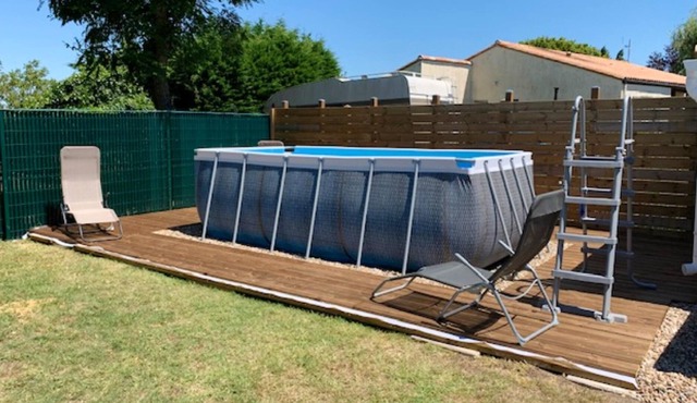 Homerez - Big house for 12 ppl. with swimming-pool, garden and terrace at Arvert