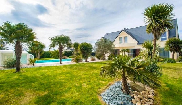 Homerez - Big villa 1 km away from the beach for 13 ppl. with swimming-pool