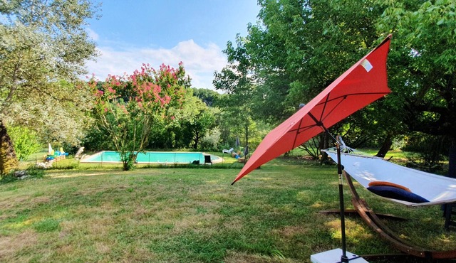 Homerez - Big villa for 14 ppl. with swimming-pool and terrace at Montricoux