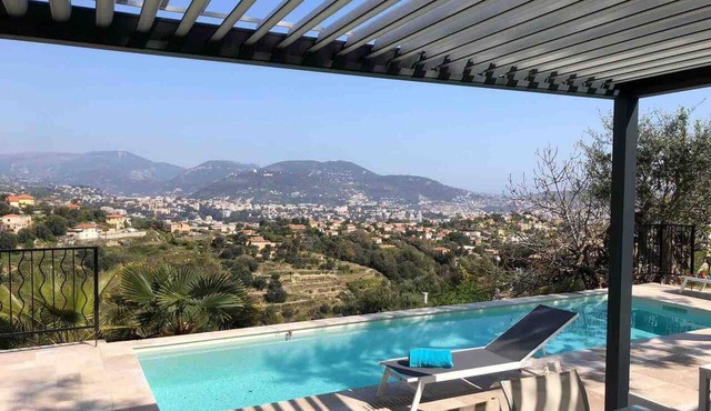 Homerez - Big villa for 10 ppl. with swimming-pool and terrace at Nice