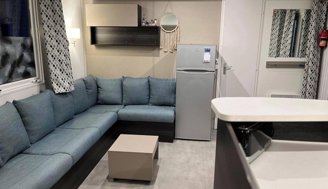 Homerez - Bungalow Les Mathes, shared pool