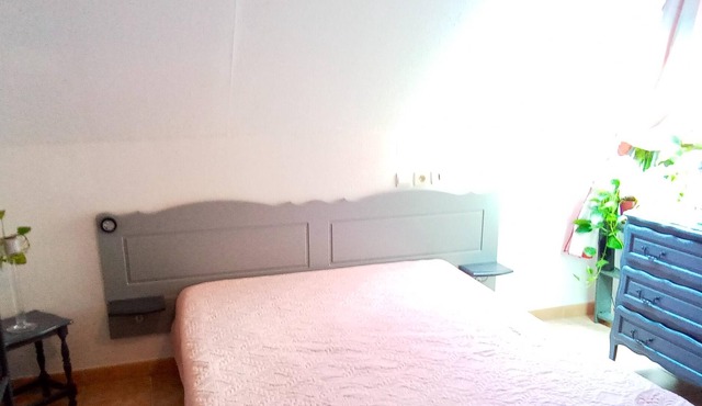 Homerez - Chalet for 4 ppl. with terrace and balcony at La Salvetat-sur-Agout