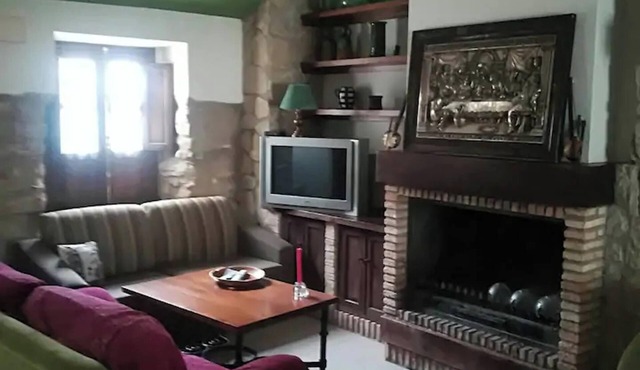 Homerez - Charming 120 m² house in Úbeda with pool