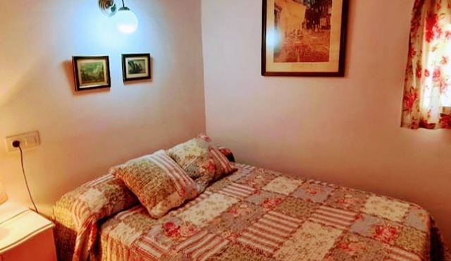 Homerez - Charming apartment in Cuenca with parking included