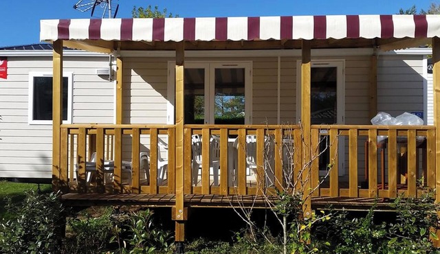 Homerez - Charming Bungalow in Onzain with Garden View