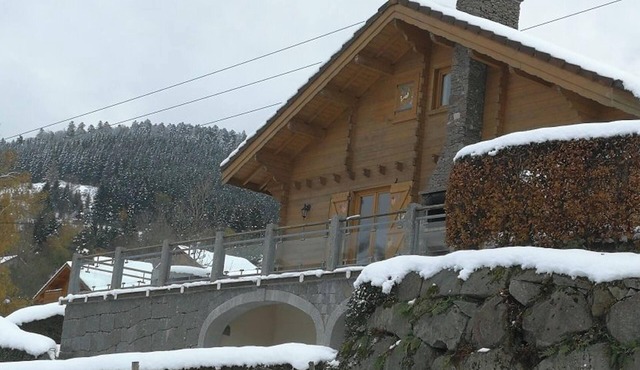 Homerez - Charming Chalet in La Bresse with Terrace and Enclosed Garden