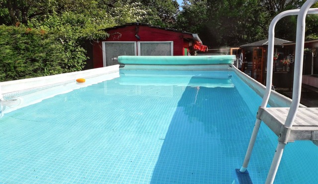 Homerez - Charming Chalet with Pool in Molinot