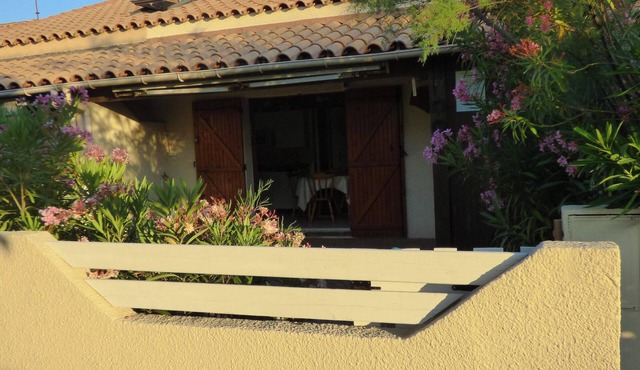 Homerez - Charming family house in Gruissan with sunny terrace