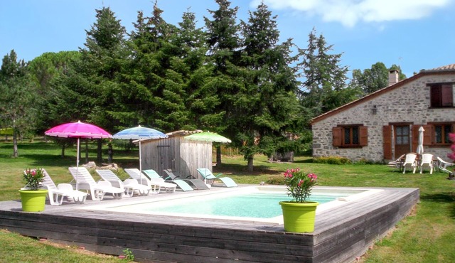 Homerez - Charming House in Saint-Cirq with Private Pool