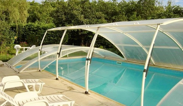 Homerez - Charming house in Sarrazac with private pool