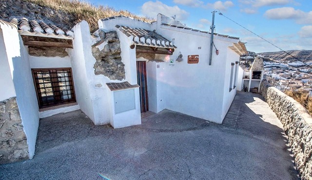 Homerez - Charming House in Galera - Fireplace & Terrace