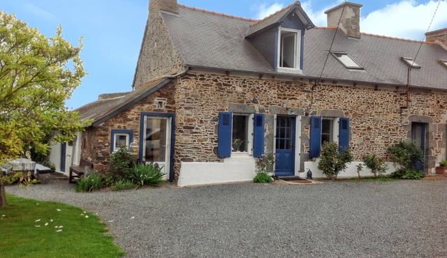 Homerez - Charming House in Pordic with Fireplace and Enclosed Garden