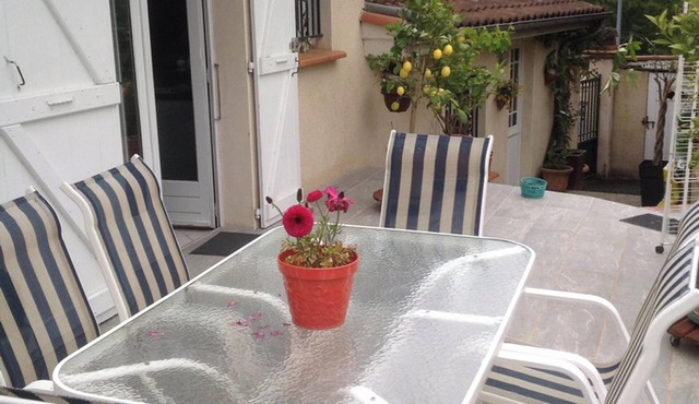 Homerez - Charming house with garden in Auch