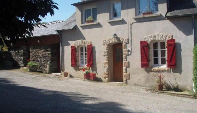 Homerez - Charming House with Garden in Laz