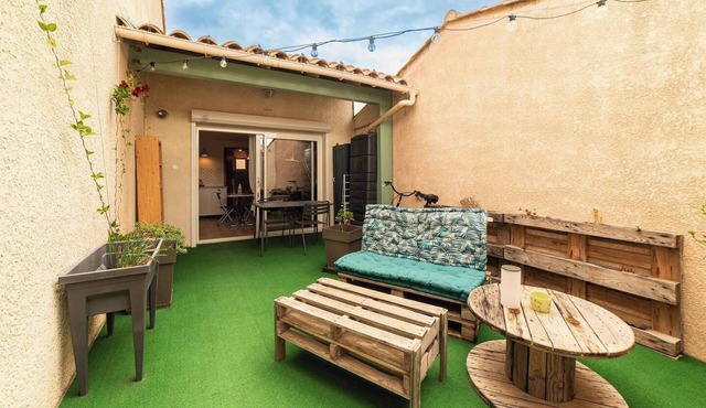 Homerez - Charming Sigean Apartment - 23 m² - Air Conditioning