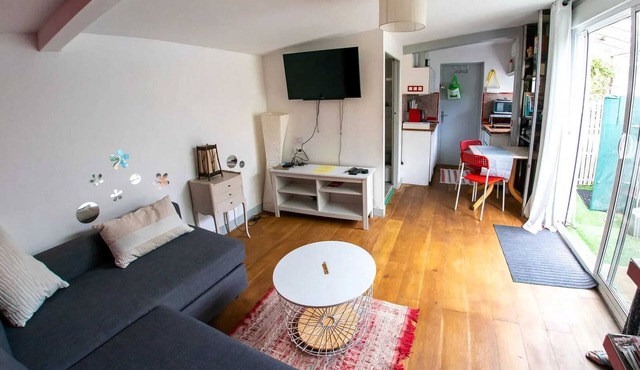Homerez - Charming studio in Ahetze of 20 m² with Netflix access
