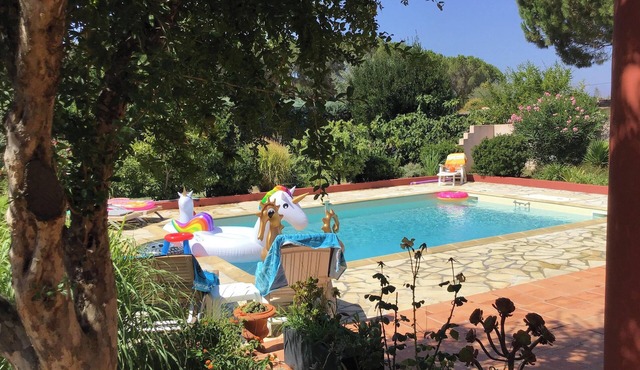 Homerez - Charming Villa with Pool in Montegrosso