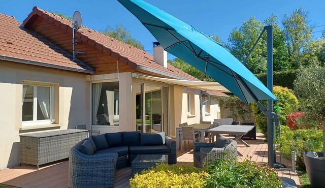 Homerez - Comfortable House in Verdun with Garden