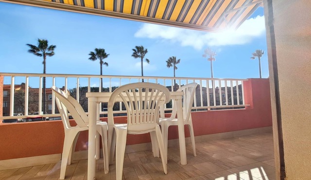 Homerez - Comfortable studio in Hyères - 20 m² with barbecue and terrace