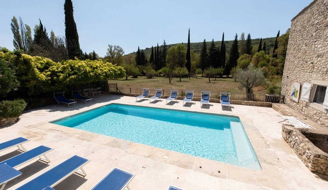 Homerez - Cosy studio in Valaurie with shared pool 40 m²