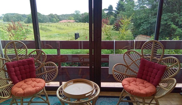 Homerez - Cosy Studio with Terrace and BBQ in Cazaubon – 28 m²