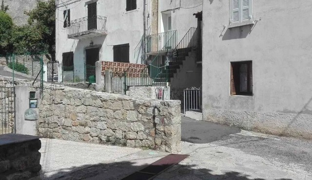 Homerez - Cottage in Albertacce