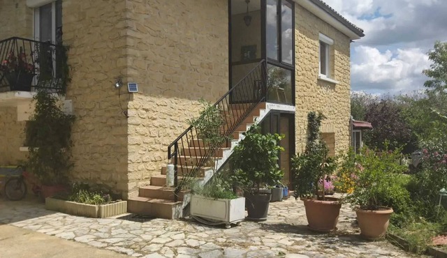 Homerez - Cozy Apartment, Saint-Geniès