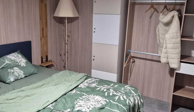 Homerez - Cozy Apartment in Lucé 50 m² with Garden