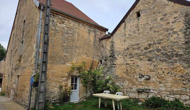 Homerez - Cozy House in Moitron 40 m²