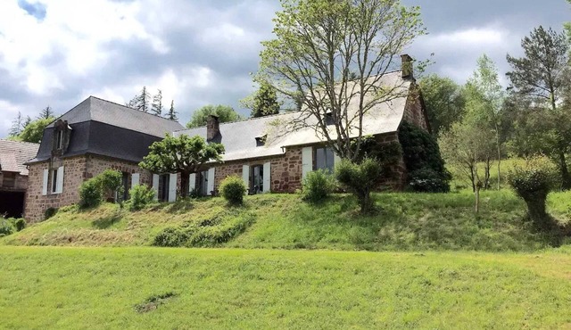 Homerez - Cozy House with Garden View in Villac