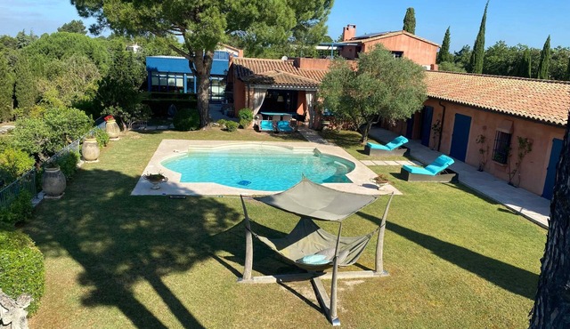 Homerez - Exceptional Villa in Palaja with Indoor and Outdoor Pools