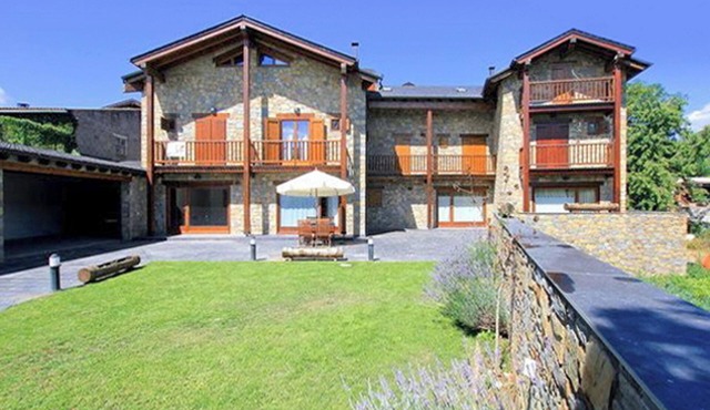 Homerez - Family House Bellver de Cerdanya