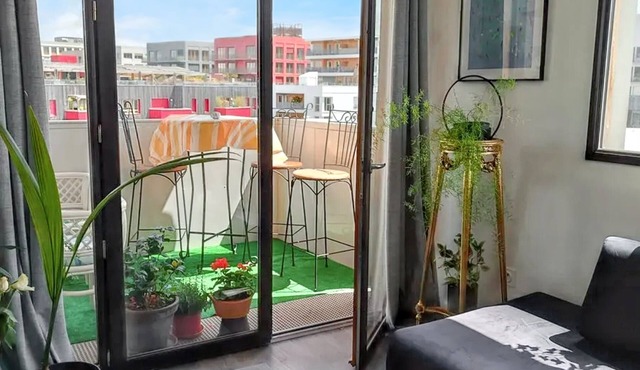 Homerez - Family apt, L'Île-Saint-Denis