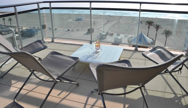 Homerez - Flat in Canet-en-Roussillon, Sea View