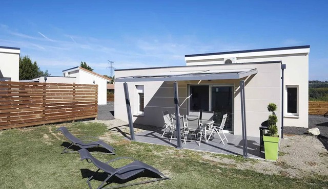 Homerez - House in Châteauneuf-de-Galaure