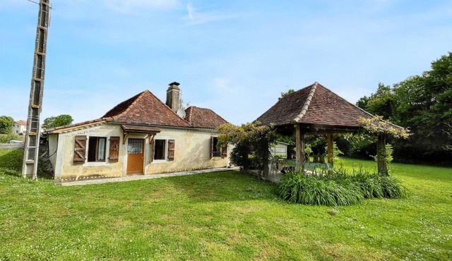 Homerez - Peaceful country house with garden