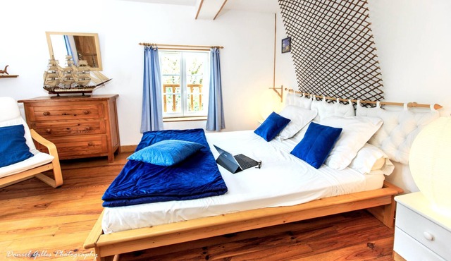 Homerez - House for 4 ppl. with shared pool and spa at Saint-Front-de-Pradoux