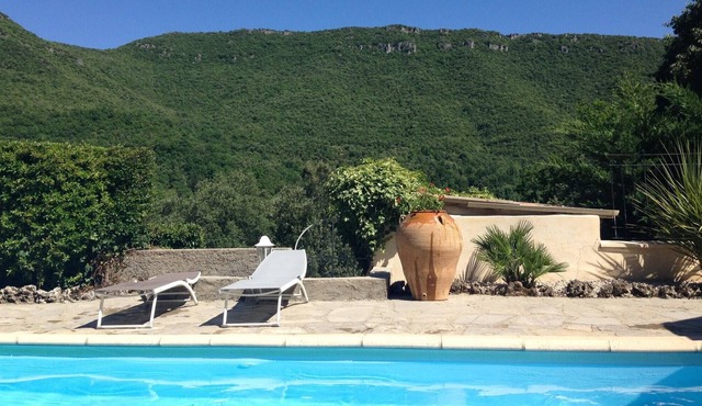 Homerez - Nice house With access to the pool