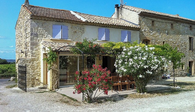 Homerez - House in Saint-Victor-la-Coste