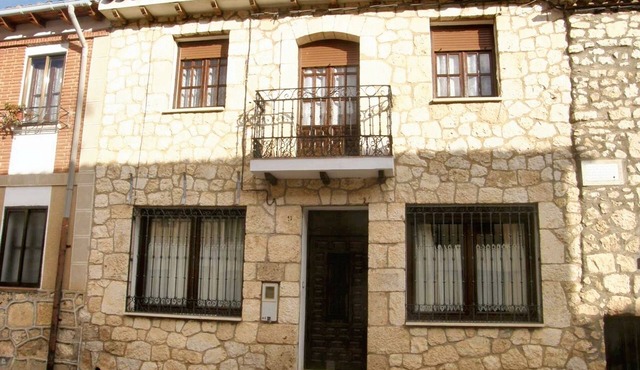 Homerez - House in Baños de Valdearados