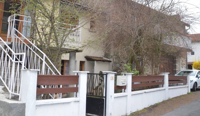 Homerez - House in Ferrières-Saint-Mary