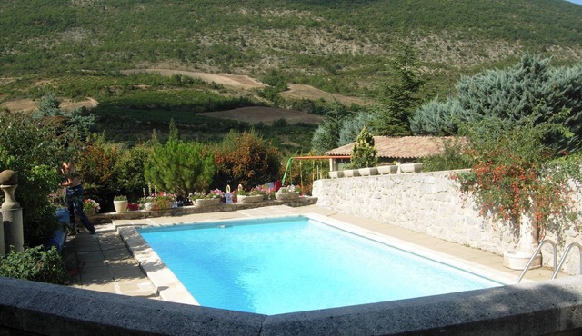 Homerez - Holiday House La Roche-sur-le-Buis