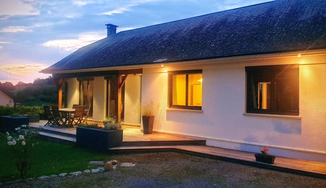 Homerez - House for 6 ppl. with garden and terrace at Bagnères-de-Bigorre