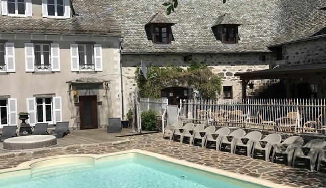 Homerez - House near Argences en Aubrac
